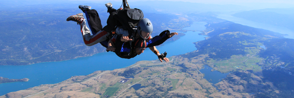 experienced-skydivers
